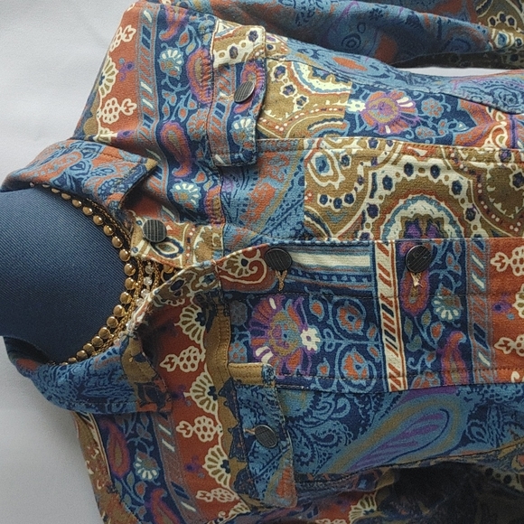 Appleseed's Jackets & Coats Appleseeds Boho Paisley Floral Print